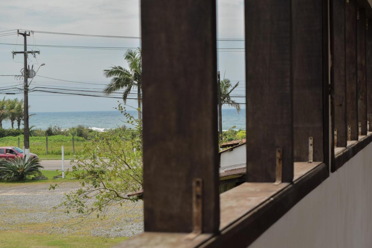 Sobrado Da Ruth Villa กัวราตูบา ภายนอก รูปภาพ